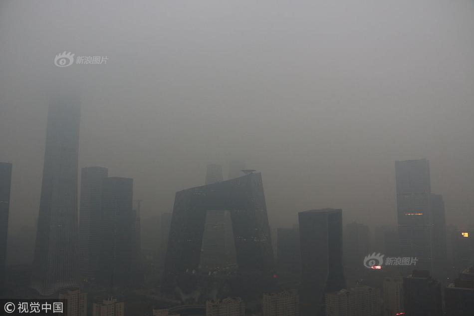 开云电子娱乐-王晰称压在身上的东西快背不动了