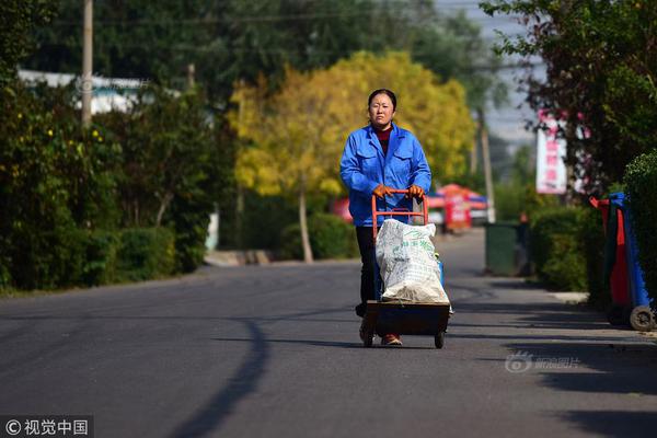 必搏app登录入口-感动中国年度人物