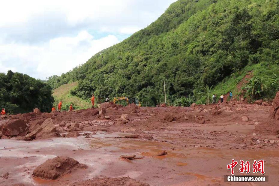 乐竞体育链接入口-山西孝义15岁女孩被围殴
：涉案11人全部到案，其中3人刑拘