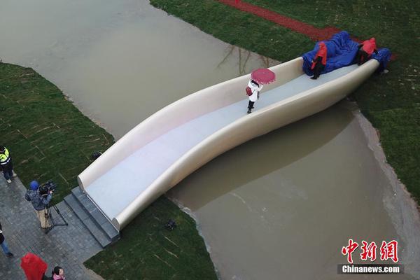 贝博下载入口-下雨天为什么容易思绪万千
？