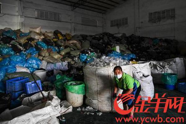 乐冠体育app官方入口-成都减灾所再回应苹果“地震预警”App收费
：将更好改进预警科技与服务