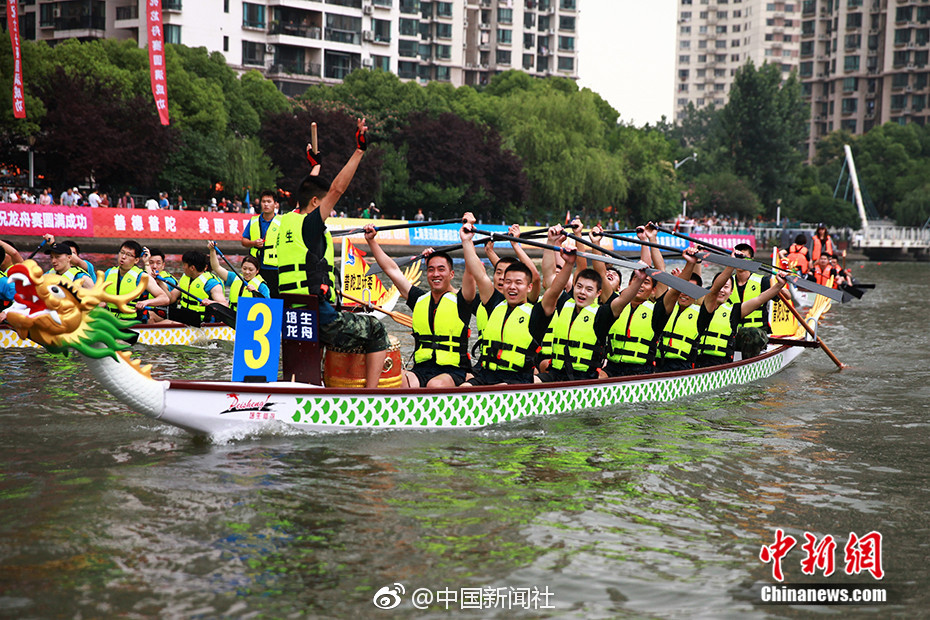 qy球友会官网下载-邯郸初中生被害案三名嫌疑人被核准追诉，法学专家解三问