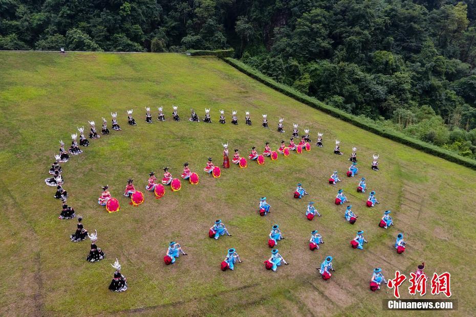 星空体网页在线登录相关推荐2”