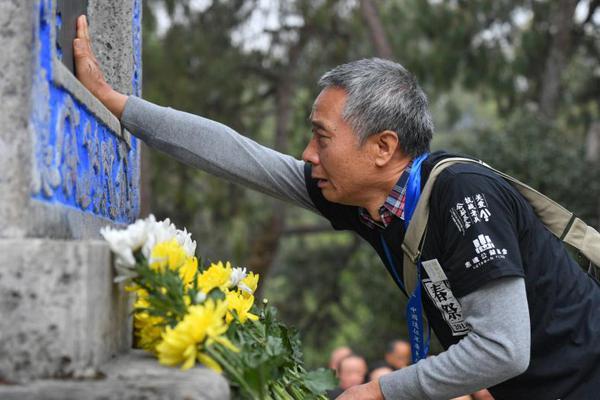 半岛官网链接-雷军回应车主拆车评测