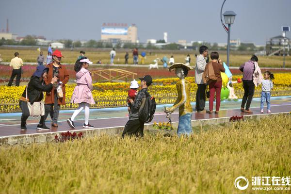 kok全站app官网登录入口-旅日大熊猫“比力”“仙女”将回国 日本民众排长队送别