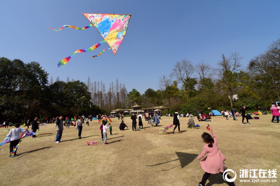 开云体验app官方入口-你有没有因为一首歌，而去一座城市旅行�？