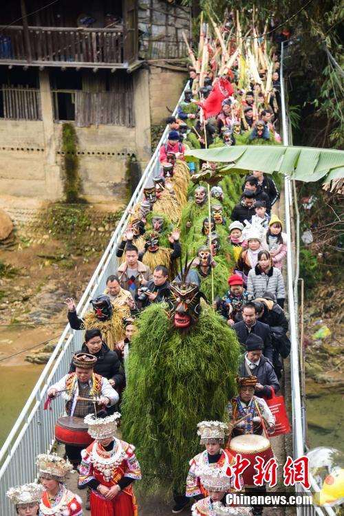 半岛在线登录入口-辛云来回忆和赵丽颖第一次见面