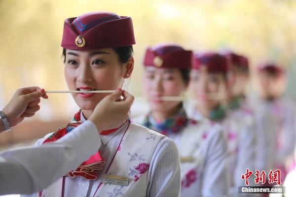 8868体育登陆官网-贵州山居·黔山秀水新地标丨AI我中华，锦绣山河庆华诞