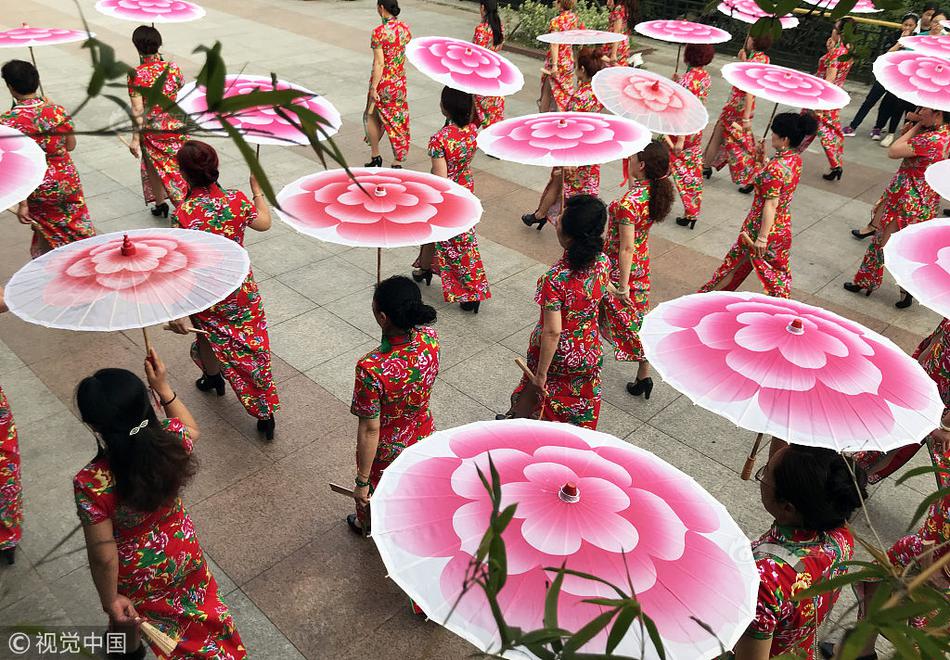 半岛在线登录官网-向佐评论费曼