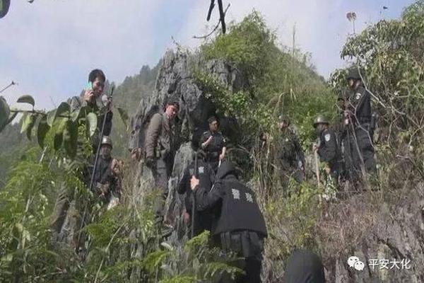 半岛星空体育-餐馆老板雇佣一群唐氏综合征患者