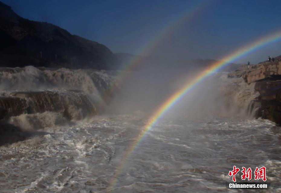 星空app网站-清明假期国内出游1.19亿人次：天水旅游订单增长21倍，麻辣烫店“下午三点就没菜了”