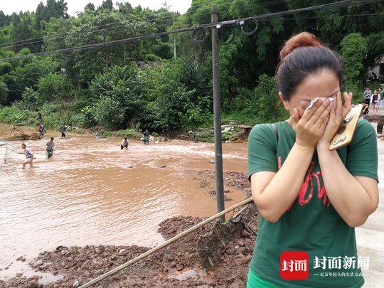 赌钱娱乐下载-遇袭身亡律师去年刚结婚 父母务农