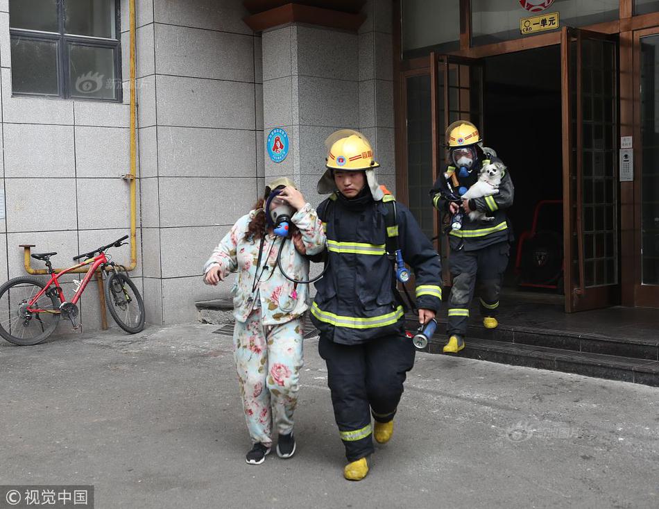 澳门吉尼斯人游戏平台下载-中国光伏产业领跑全球惠及世界