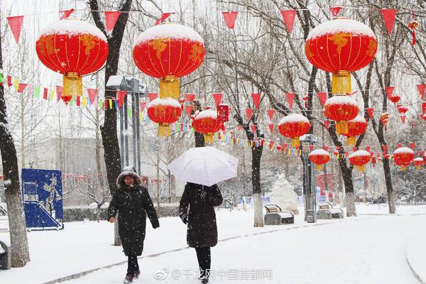 现金游戏可提现的网站-布朗尼宣布参加选秀，詹姆斯父子同台竞技就在今年
？