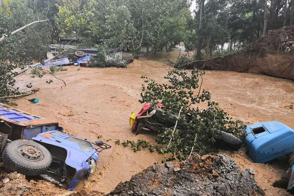 英亚体育app入口app-香港天水围工地大火烧逾40小时终被救熄