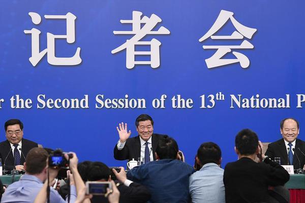 koko平台电竞官网-感动中国 2023 年度人物公布，俞鸿儒、刘玲琍、张雨霏等在列�，他们有哪些瞬间让你印象深刻？