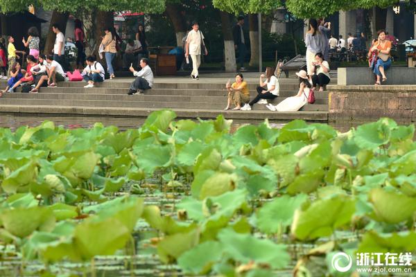 银河游戏娱乐登录-朱婷宣布回归中国女排 曾提退役申请