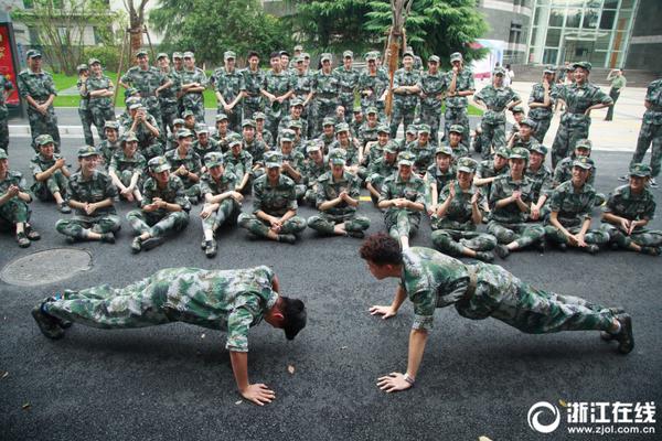 开云电子娱乐-小学生1年被抢3万7变霸凌者