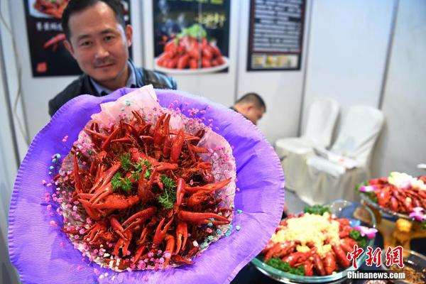 天博官方网站下载app-周雨彤一次醉酒换来一生内向