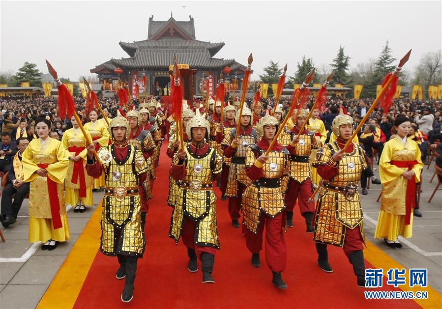 leyu乐鱼在线官网-今年唯一日全食:太阳被吞成指环