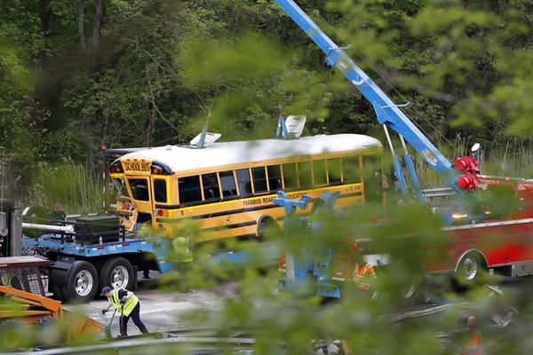 半岛在线登录下载相关推荐8