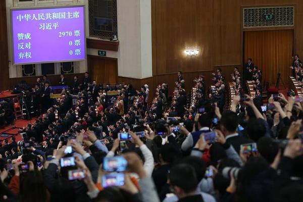 乐鱼最新网站-“我长大想当行长”男孩父亲身份披露
：农发行广德市支行行长