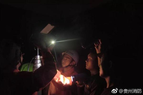 半岛在线登录官网-34岁律师被捅伤致死 2人被刑拘