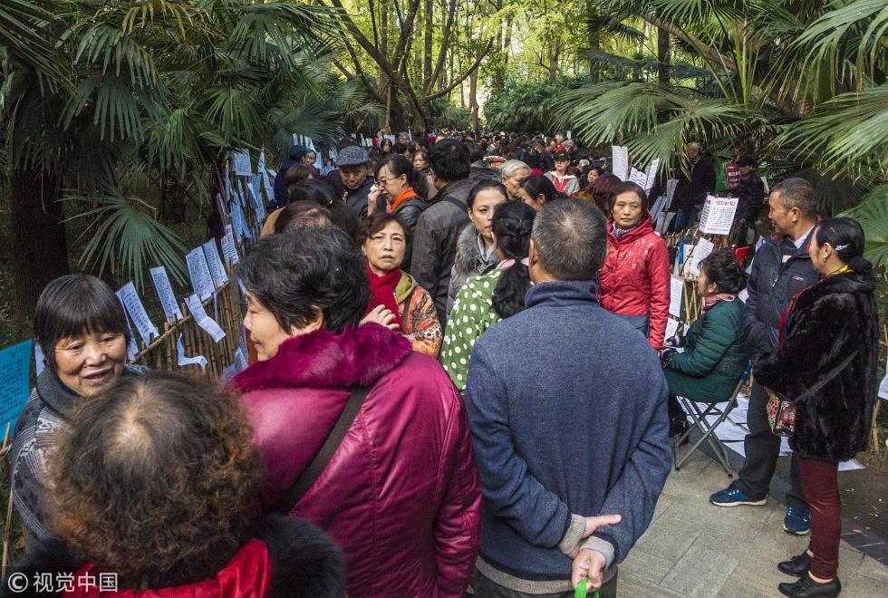 江南网页版入口-遇袭身亡律师去年刚结婚 父母务农