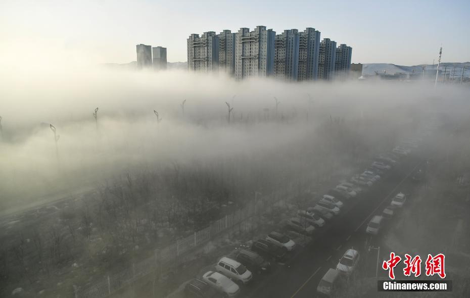 乐竞体育链接入口-女朋友做了我爱吃的菜等了我一晚上，但是父母留我吃饭放了她鸽子�，现在她很伤心	
。应该怎么办?