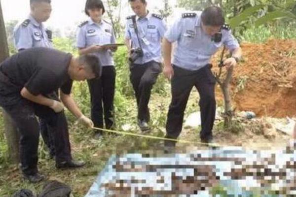 大众娱乐官方网站-上海女子身体被卷入扶梯 官方通报