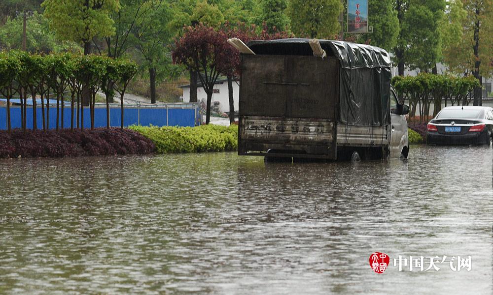 老虎游戏机app下载-怎么看待2024年4月8日A股市场行情？