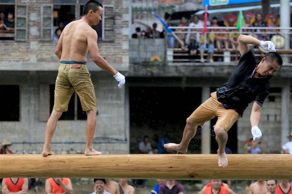 b体育登录入口-同志加兄弟是中越传统友谊最生动写照