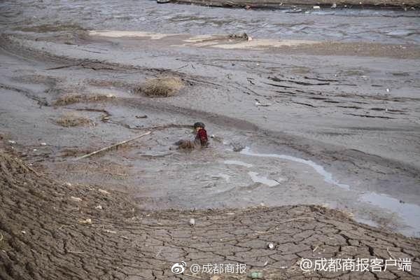 半岛在线登录官网-死后才能复制技能，可第一次死就复制了死亡回档【第一季合集版】