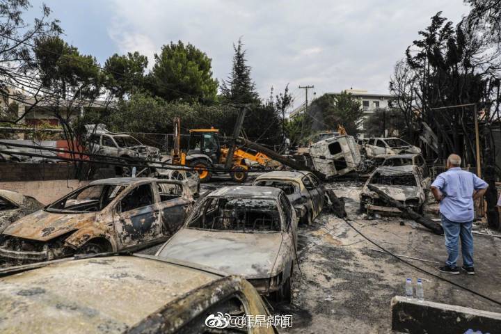 pg电子娱乐十大平台-“提灯定损”之地探访	：村里住着很多陪读妈妈，当地民宿遭大量退订