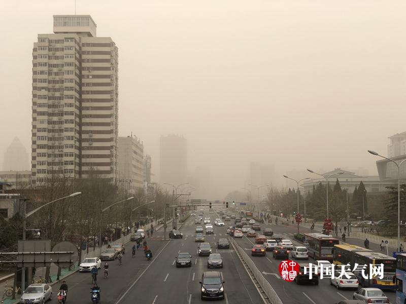 开云电子娱乐-下雨天为什么容易思绪万千？