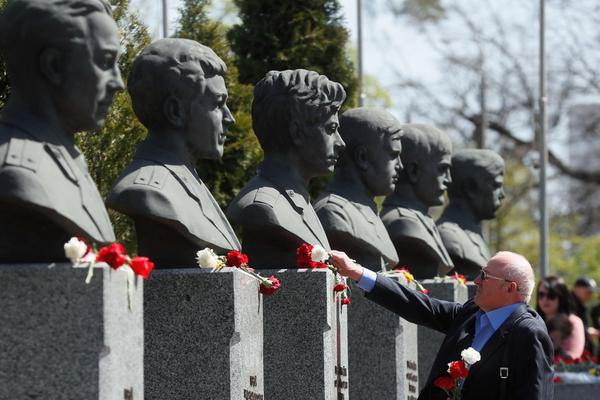 米乐网页版登录入口-河北邯郸初中生被害案件三名未成年犯罪嫌疑人被核准追诉，这意味着什么？如何从法律角度解读？