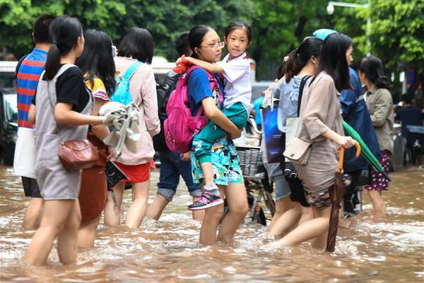 开元所有版本下载官网-牛奶、羊奶都能喝，为什么没人喝猪奶？