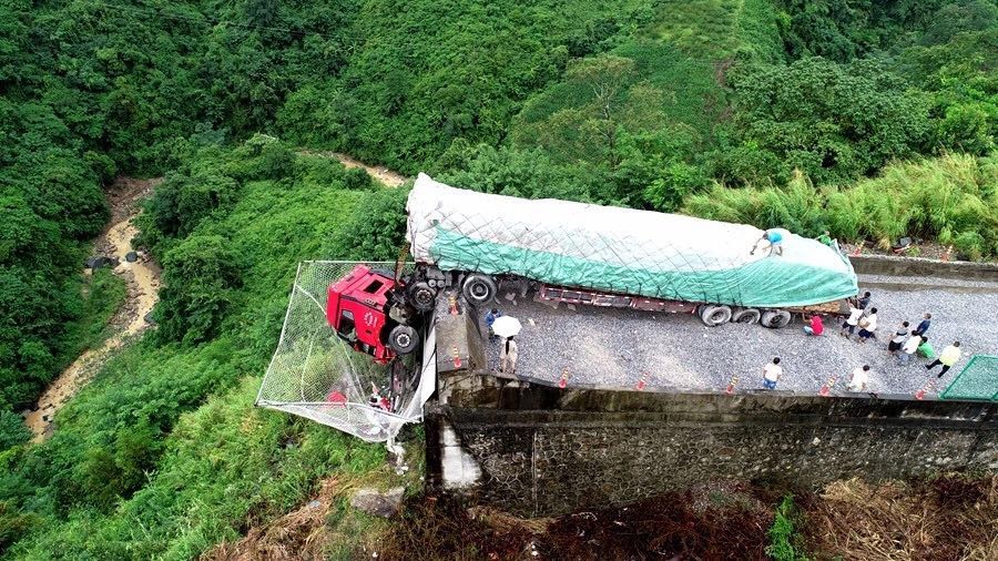 赌钱游戏相关推荐9