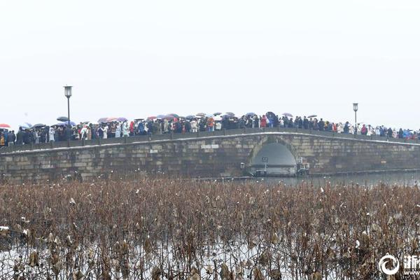 江南登录入口app下载-西方为什么能突然爆发工业革命？我们古代在清朝之前领先西方1600年	，为什么也没什么大变革
？