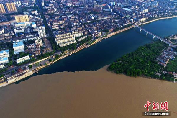 半岛星空体育-iPhone16最新高清渲染图