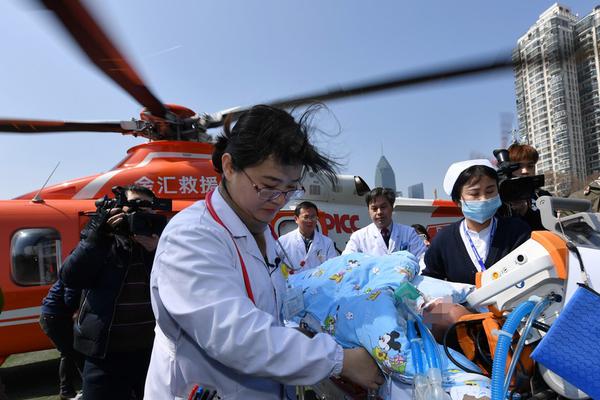 开云体云app官网入口-“提灯定损”之地探访：村里住着很多陪读妈妈，当地民宿遭大量退订