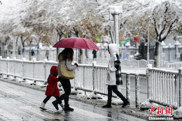 威尼斯888电子游戏-耶伦同北大师生举办座谈会：讨论中美贸易、打击洗钱等议题