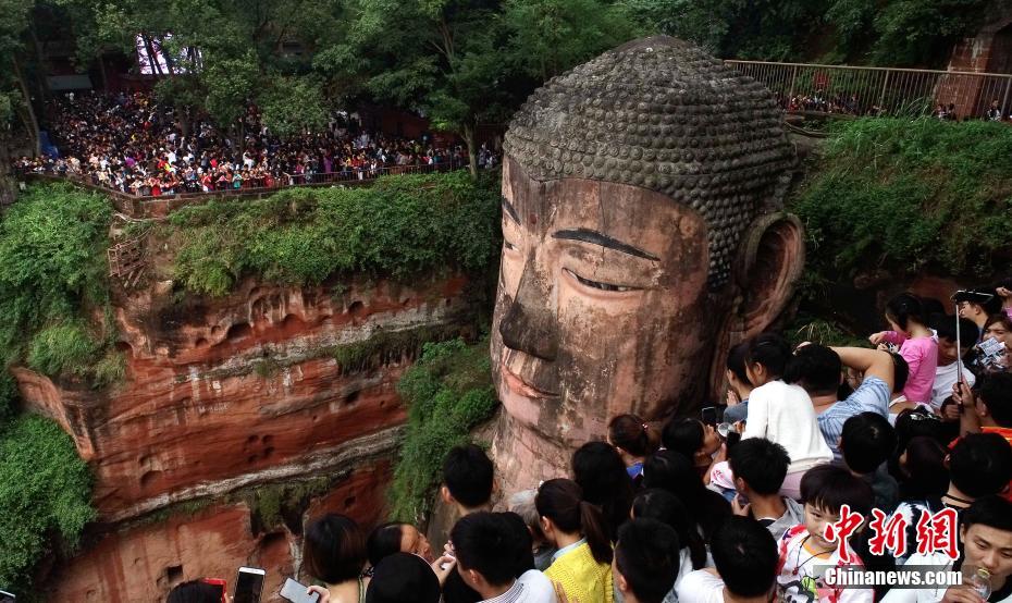 半岛综合平台登录入口-空气炸锅
、烤箱	、微波炉谁才是厨房必备电器？