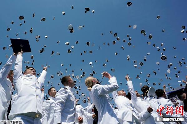 买球官方网站-中国学生学者遭美国遣返？中方回应