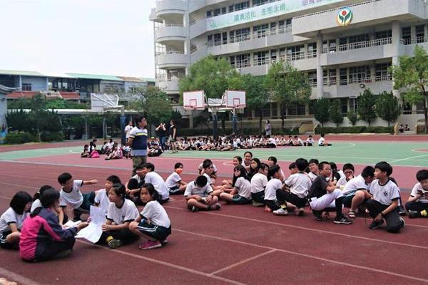 kok电竞首页-江西师大男学生虐猫