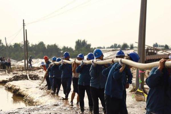 千亿平台注册-乌克兰无人机接连攻击俄军用机场，美媒披露乌科技部队背后力量