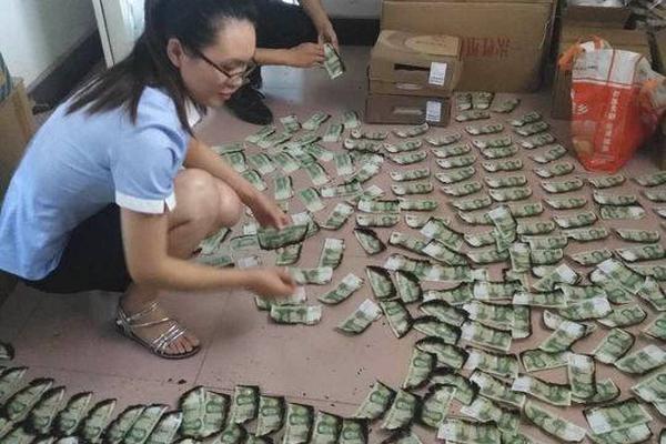 牛牛金花游戏app相关推荐7