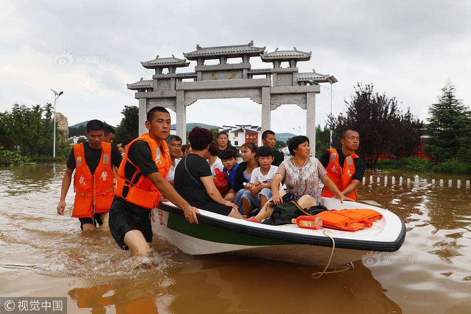 米兰体育app安装-带年长的父母外出旅游
，要注意什么
？