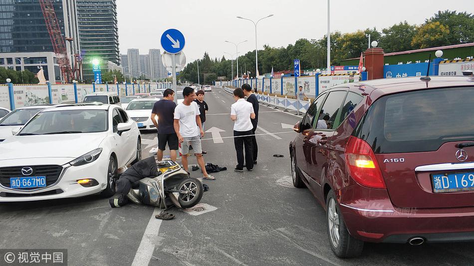 千亿app官网入口-女子因蒜苗被轧怒砸奔驰车，河南警方：双方就财产损失达成谅解