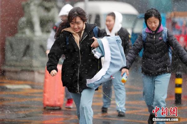 koko平台电竞官网-今年唯一日全食:太阳被吞成指环